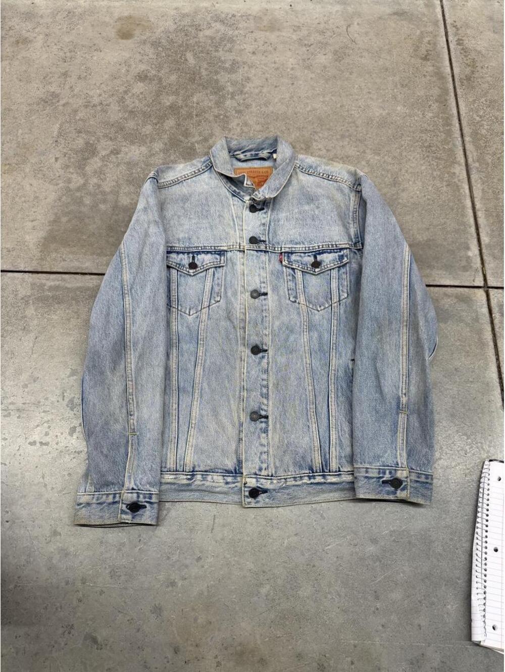 vintage levis faded blue trucker denim jean jacket size xl